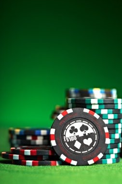 ide slot live-dealer studio with professional HD cameras and multilingual dealer team